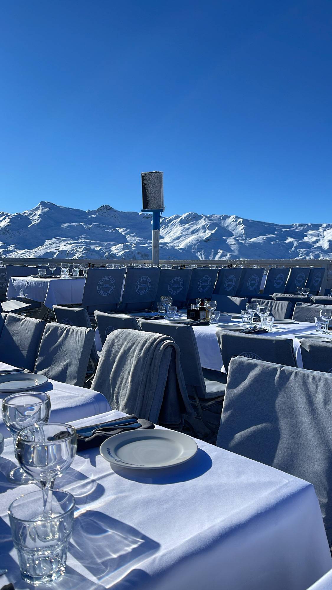 Déjeuner festif à la Folie Douce de Méribel lors de votre incentive aux 3 Vallées