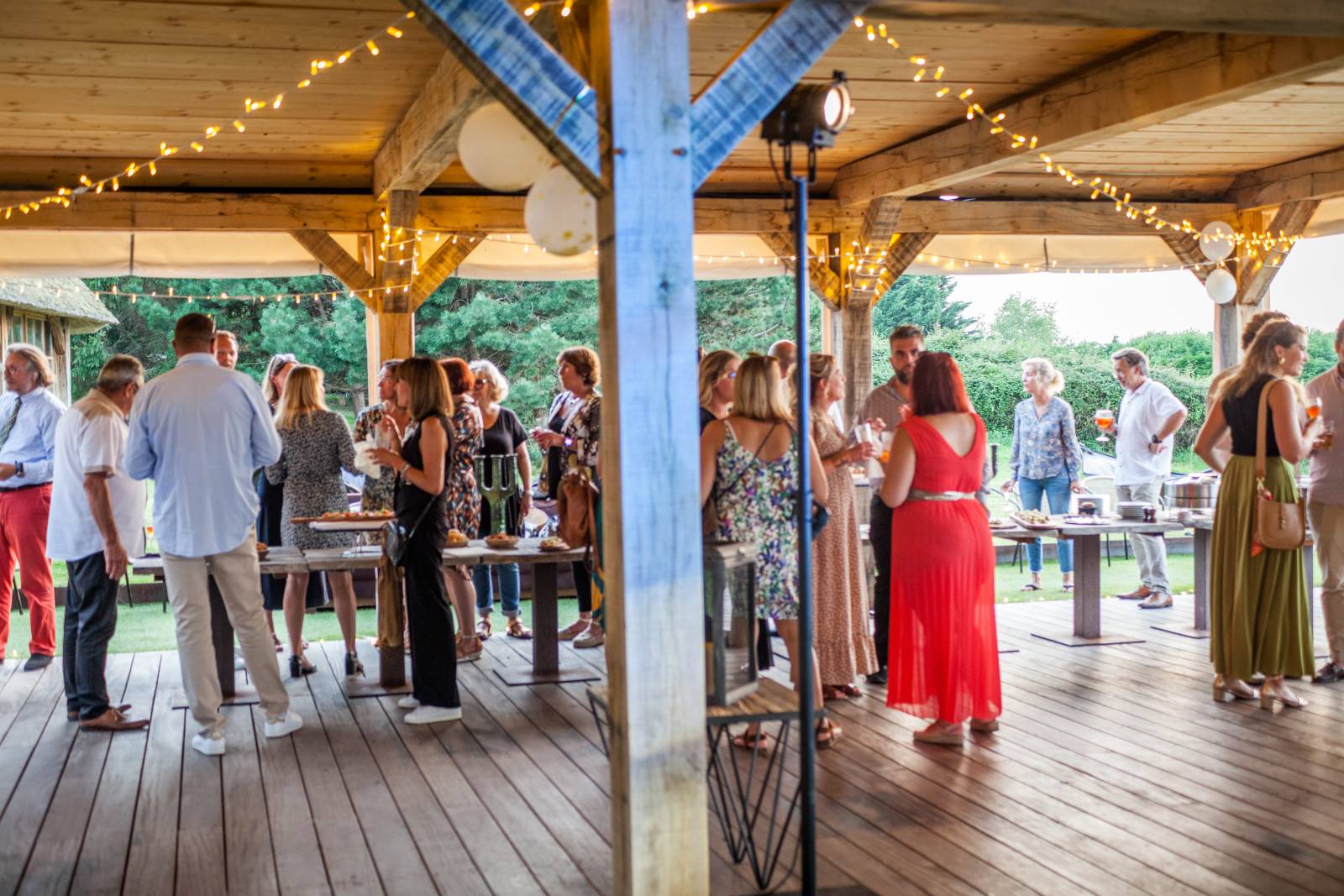 Soirée d'entreprise conviviale en septembre en extérieur à côté d'Honfleur