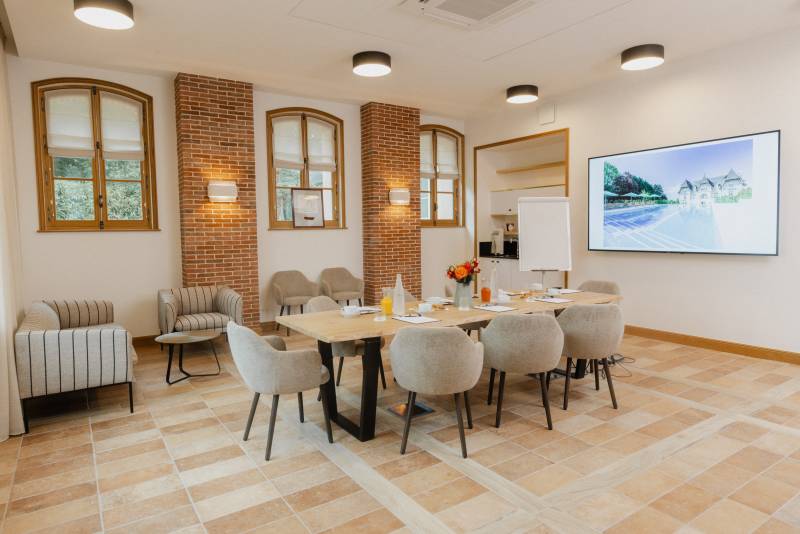 Salle de séminaire de Maison Douce Époque