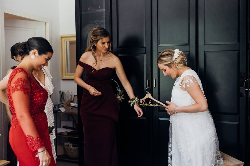 Préparatifs de la mariée