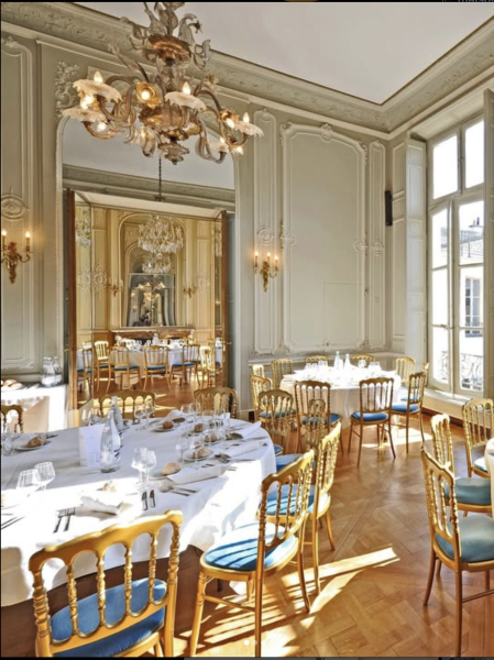 Salon réceptif Hôtel de Poulpry 